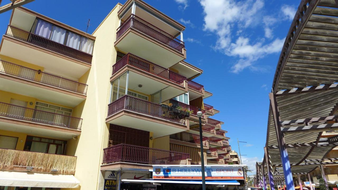 Apartamentos Alfonso I Palmyra Салоу Екстер'єр фото