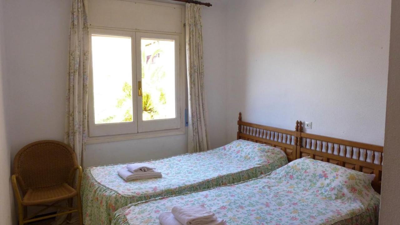 Apartamentos Alfonso I Palmyra Салоу Екстер'єр фото